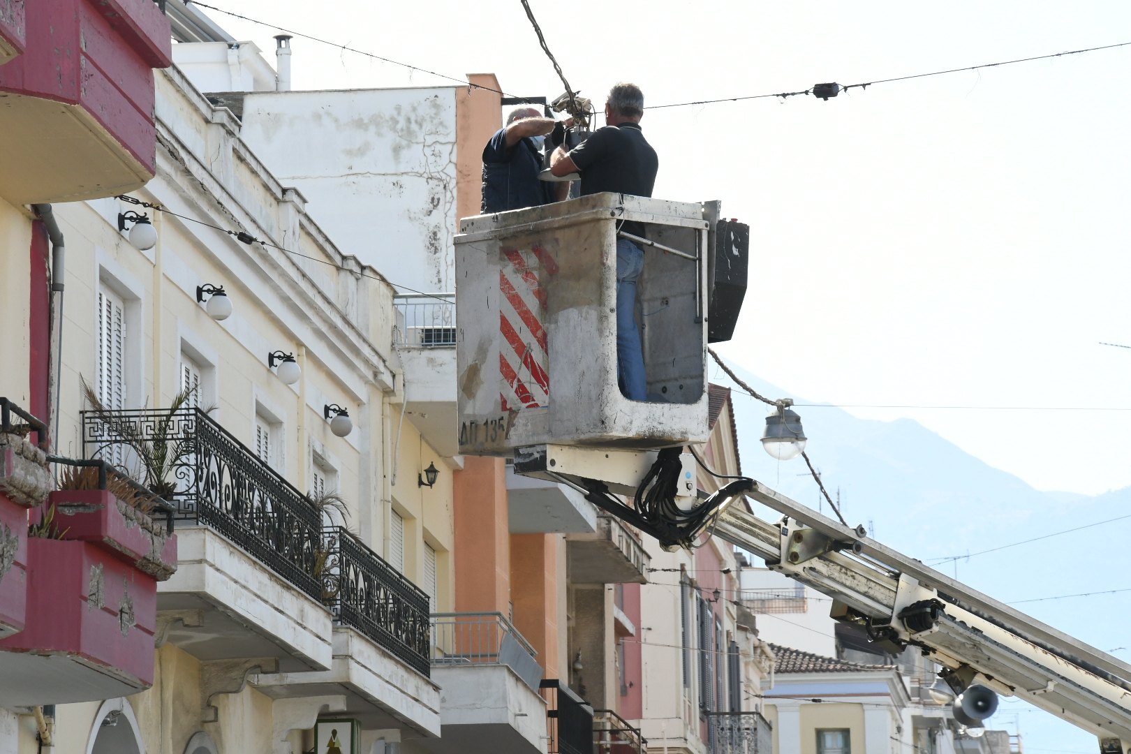 ΕΡΓΑΣΙΕΣ ΗΛΕΚΤΡΟΦΩΤΙΣΜΟΥ