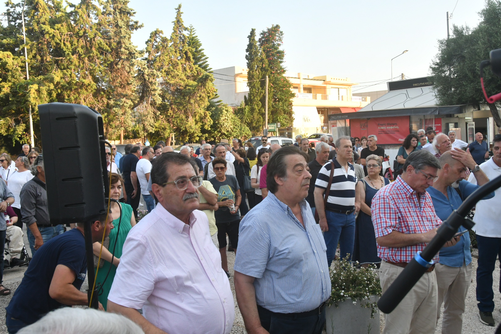 ΡΙΟ ΕΝΑΝΤΙΑ ΣΤΙΣ ΑΝΕΜΟΓΕΝΝΗΤΡΙΕΣ1