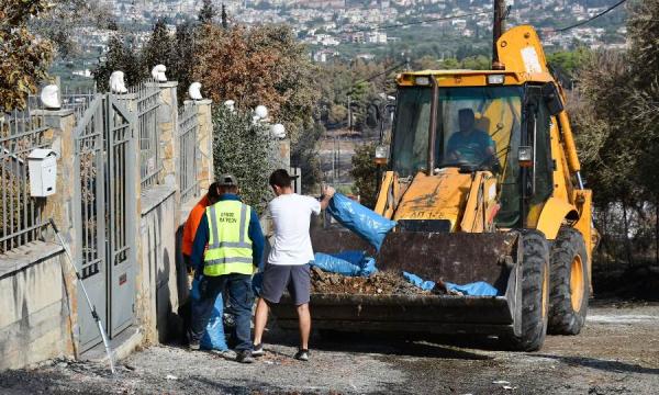 ΚΑΘΑΡΙΣΜΟΣ ΚΑΜΜΕΝΑ