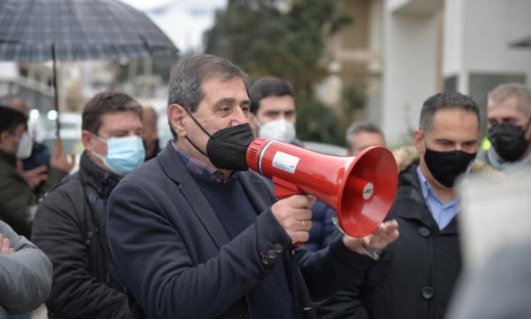 ΔΗΜΑΡΧΟΣ ΣΤΗΝ ΣΥΓΚΕΝΤΡΩΣΗ ΤΩΝ ΜΟΥΣΙΚΩΝ 1